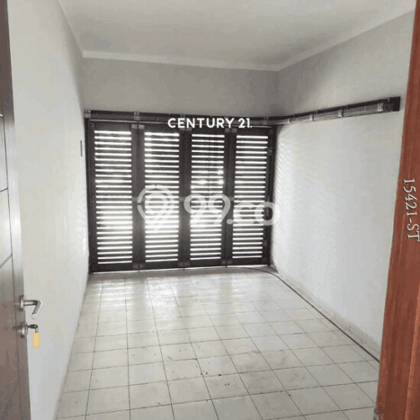 Dijual Rumah Mewah Elegan Dengan View Cantik di Sektor 9-Bintaro, Tangerang Selatan Dijual Rumah Mewah Elegan Dengan View Cantik di Sektor 9-Bintaro, Tangerang Selatan