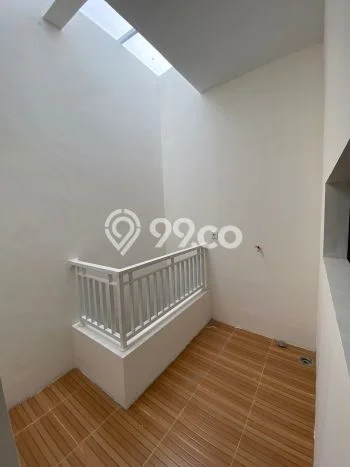 Rumah Strategis Modern Lb 85m2 di Pamulang, Tangerang Selatan Rumah Strategis Modern Lb 85m2 di Pamulang, Tangerang Selatan