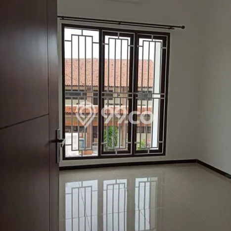 Rumah Strategis Modern Lb 85m2 di Pamulang, Tangerang Selatan Rumah Strategis Modern Lb 85m2 di Pamulang, Tangerang Selatan