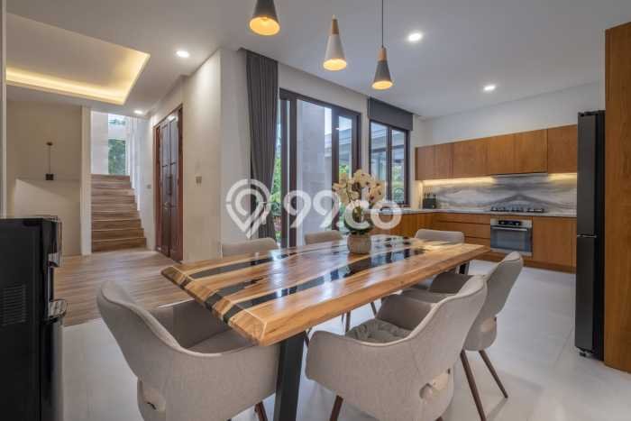 HARGA TERBAIK! Vila di , Dimensi 825m2m², Lingkungan Eksklusif dengan privasi terjamin HARGA TERBAIK! Vila di , Dimensi 825m2m², Lingkungan Eksklusif dengan privasi terjamin