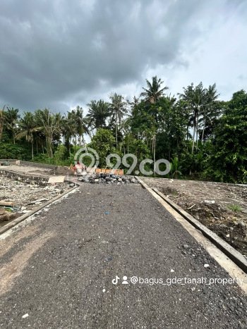Dijual Tanah Lokasi Prima Kawasan , Luas 100m2m², Area Nyaman Dijual Tanah Lokasi Prima Kawasan , Luas 100m2m², Area Nyaman