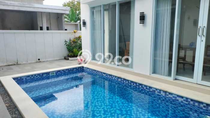 FOR SALE! Vila di Kediri, Area 179m2m², Lokasi Premium FOR SALE! Vila di Kediri, Area 179m2m², Lokasi Premium