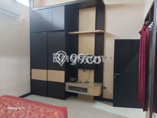 Siap Huni Rumah Mewah 4 Kamar di Tenggilis Mejoyo Dekat ke Mana Saja Siap Huni Rumah Mewah 4 Kamar di Tenggilis Mejoyo Dekat ke Mana Saja