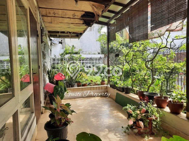 Siap Huni Hunian Elit 3 Kamar di Kebayoran Baru Dekat ke Mana Saja Siap Huni Hunian Elit 3 Kamar di Kebayoran Baru Dekat ke Mana Saja
