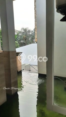 Hunian Mewah LB 445m2 Siap Huni Desain Elegan di Cinere, Jakarta Selatan Hunian Mewah LB 445m2 Siap Huni Desain Elegan di Cinere, Jakarta Selatan