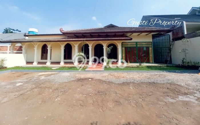 Dijual Rumah Mewah Elegan Dengan View Eksklusif di Cipete, Jakarta Selatan Dijual Rumah Mewah Elegan Dengan View Eksklusif di Cipete, Jakarta Selatan