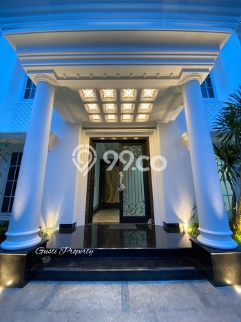 Hunian Elit LB 1050m2 Siap Pakai Desain Elegan di Pondok Indah, Jakarta Selatan Hunian Elit LB 1050m2 Siap Pakai Desain Elegan di Pondok Indah, Jakarta Selatan