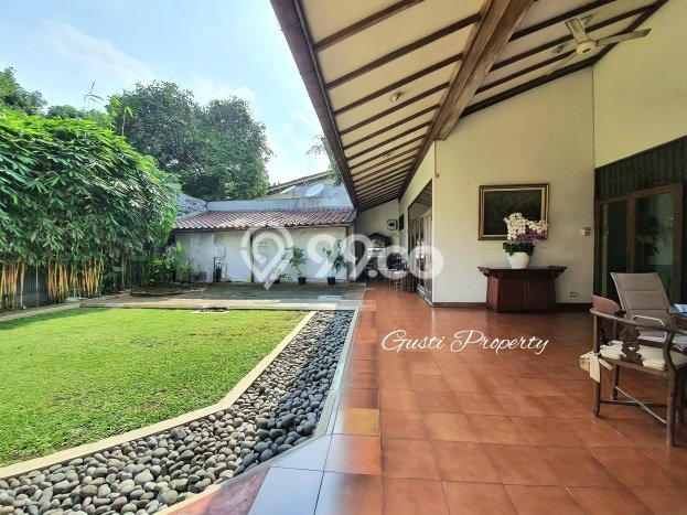 Rumah Elit Modern Siap Huni di Kemang Jakarta Selatan Rumah Elit Modern Siap Huni di Kemang Jakarta Selatan