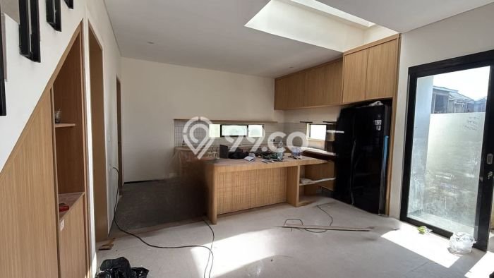 Disewakan! Rumah 3 Kamar Tidur &
3 Kamar Mandi di Sanur, Denpasar Disewakan! Rumah 3 Kamar Tidur &
3 Kamar Mandi di Sanur, Denpasar