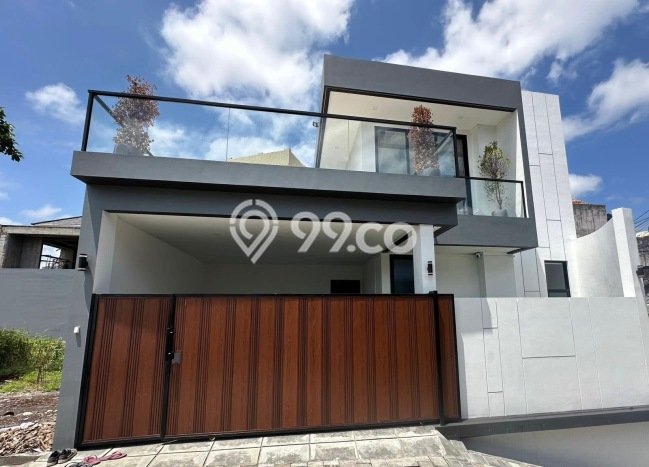 Dijual Rumah Mewah Megah Dengan View Eksklusif di Canggu, Badung Dijual Rumah Mewah Megah Dengan View Eksklusif di Canggu, Badung