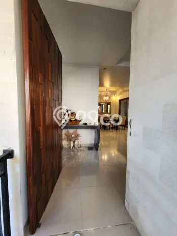 Hunian Elit LB 213m2 Siap Huni Desain Elegan di Renon, Denpasar Hunian Elit LB 213m2 Siap Huni Desain Elegan di Renon, Denpasar