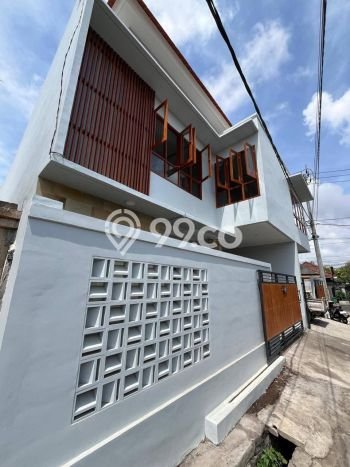 For Sale! Premium House LT 100m2 Desain Elegan di Sanur For Sale! Premium House LT 100m2 Desain Elegan di Sanur
