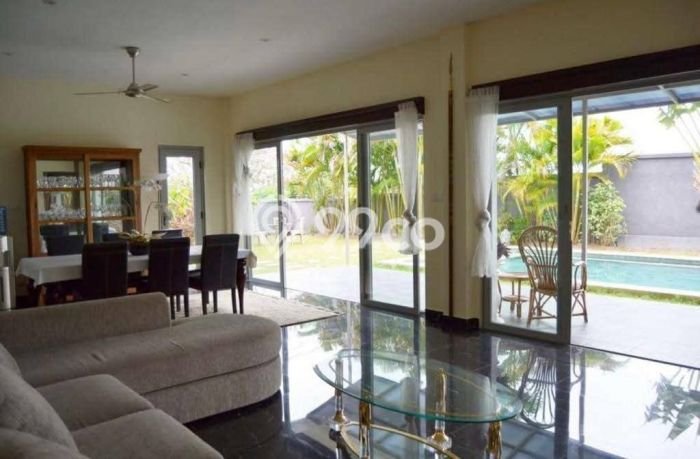 Rumah Luxury Modern Siap Huni di Jimbaran Badung Rumah Luxury Modern Siap Huni di Jimbaran Badung