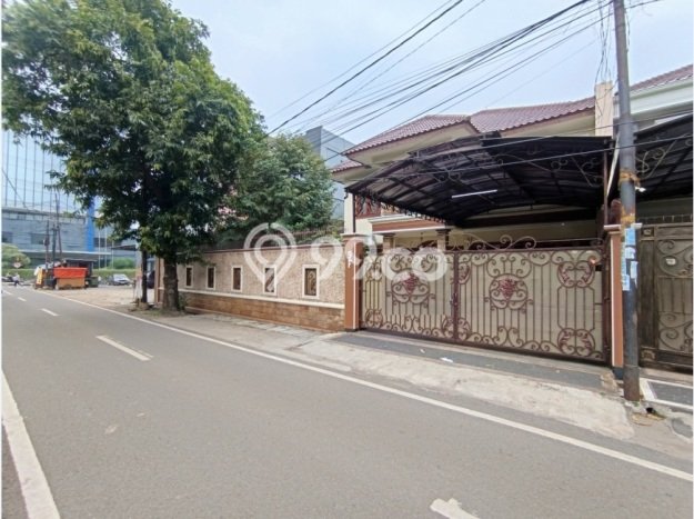 Rumah Luxury Modern Siap Huni di Bintaro Jakarta Selatan Rumah Luxury Modern Siap Huni di Bintaro Jakarta Selatan