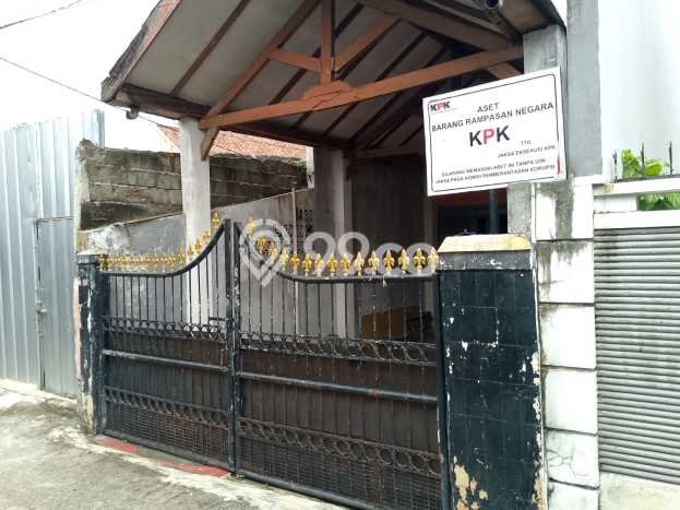 Jual Rumah Strategis Bagus Punya 2 KT di Kebon Jeruk Jakarta Barat SHM Jual Rumah Strategis Bagus Punya 2 KT di Kebon Jeruk Jakarta Barat SHM