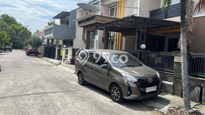 Rumah Modern Cantik 4 Kamar Bisa Langsung Pindah di Kelapa Gading Rumah Modern Cantik 4 Kamar Bisa Langsung Pindah di Kelapa Gading
