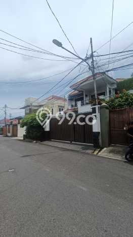 Rumah Elit Modern Tanpa Renovasi di Lenteng Agung Jakarta Selatan Rumah Elit Modern Tanpa Renovasi di Lenteng Agung Jakarta Selatan