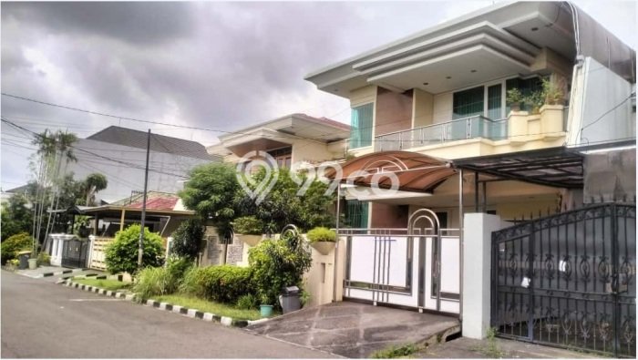 Rumah Eksklusif Dijual LT 324m2 di Kembangan, Jakarta Barat Rumah Eksklusif Dijual LT 324m2 di Kembangan, Jakarta Barat