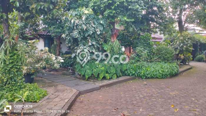 Siap Huni Rumah Mewah 5 Kamar di Kramat Jati Dekat ke Mana Saja Siap Huni Rumah Mewah 5 Kamar di Kramat Jati Dekat ke Mana Saja