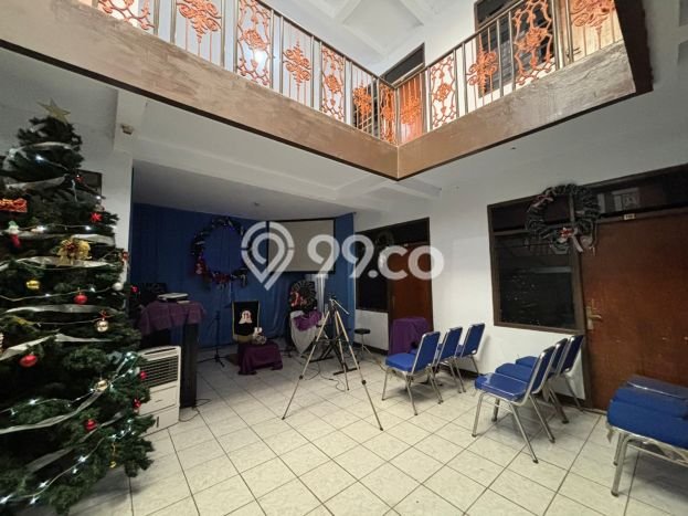Rumah Mewah LB 1000m2 Siap Pakai Desain Elegan di Pasteur, Bandung Rumah Mewah LB 1000m2 Siap Pakai Desain Elegan di Pasteur, Bandung