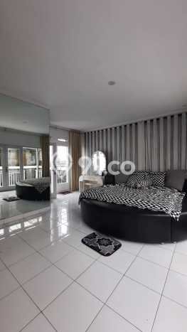 Disewakan! Rumah 6 Kamar Tidur &
3 Kamar Mandi di Kota Baru Parahyangan, Bandung Disewakan! Rumah 6 Kamar Tidur &
3 Kamar Mandi di Kota Baru Parahyangan, Bandung