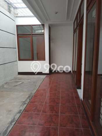 Dijual Rumah Mewah Megah Dengan View Cantik di Surya Sumantri, Bandung Dijual Rumah Mewah Megah Dengan View Cantik di Surya Sumantri, Bandung
