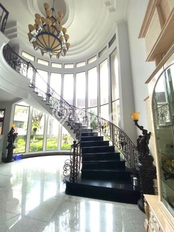 Investasi Menjanjikan LT 600m2m² Akses Dekat di Jantung Kota Batununggal, Bandung Investasi Menjanjikan LT 600m2m² Akses Dekat di Jantung Kota Batununggal, Bandung