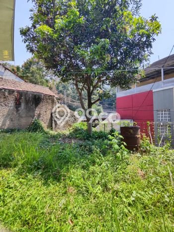 FEATURED! Rumah Asri di , LT 230m2m² LB 400m2m² FEATURED! Rumah Asri di , LT 230m2m² LB 400m2m²