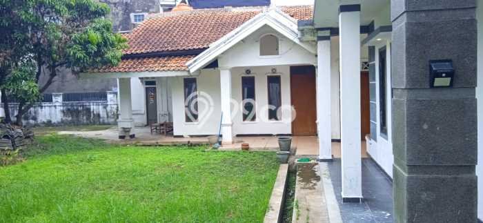 Rumah 4 KT 3 KM Newly Renovated di Lokasi Prestisius Arcamanik, Bandung Rumah 4 KT 3 KM Newly Renovated di Lokasi Prestisius Arcamanik, Bandung