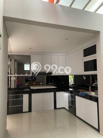 Rumah Luxury Modern Siap Huni di Muara Bandung Rumah Luxury Modern Siap Huni di Muara Bandung