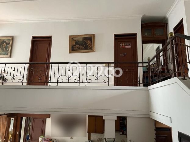 Siap Huni Hunian Elit 4 Kamar di Batununggal Dekat ke Mana Saja Siap Huni Hunian Elit 4 Kamar di Batununggal Dekat ke Mana Saja