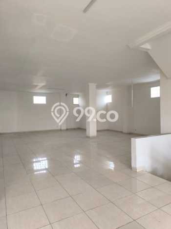 Ruko Area Premium Kawasan Laswi, Luas 225m², Disewakan Ruko Area Premium Kawasan Laswi, Luas 225m², Disewakan