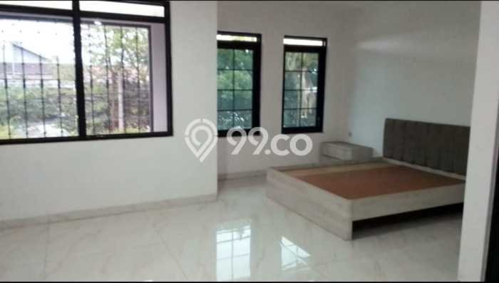 AREA PREMIUM! Ruko di , Luas 596m2m², Lokasi Premium AREA PREMIUM! Ruko di , Luas 596m2m², Lokasi Premium