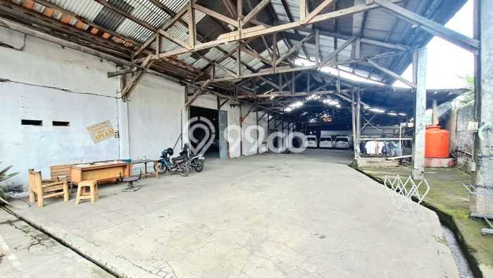 Unit Gudang Dijual di Bandung LT 1430m2 & LB 1000m2 Unit Gudang Dijual di Bandung LT 1430m2 & LB 1000m2