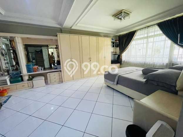 Bisa KPR! Rumah , Bandung, Luas 1285m2m² LB 1600m2m² Bisa KPR! Rumah , Bandung, Luas 1285m2m² LB 1600m2m²