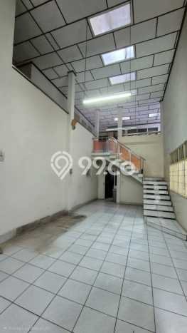 Rumah Luxury Modern Tanpa Renovasi di Kopo Permai Bandung Rumah Luxury Modern Tanpa Renovasi di Kopo Permai Bandung