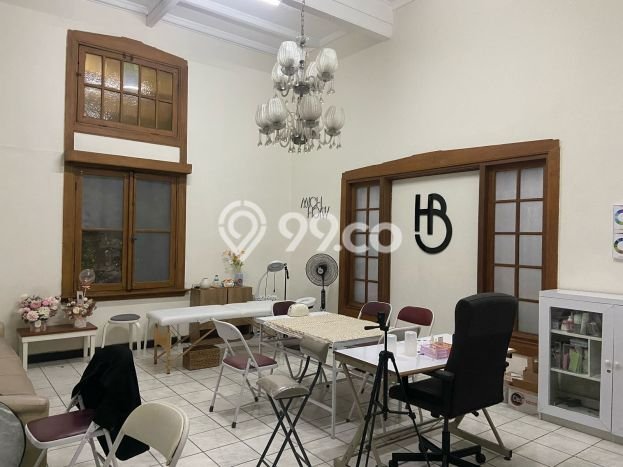 Siap Huni Hunian Elit 5 Kamar di Coblong Dekat ke Mana Saja Siap Huni Hunian Elit 5 Kamar di Coblong Dekat ke Mana Saja