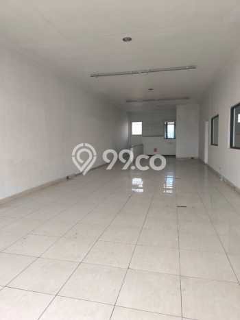Ruko Area Premium Kawasan Laswi, Luas 225m², Disewakan Ruko Area Premium Kawasan Laswi, Luas 225m², Disewakan