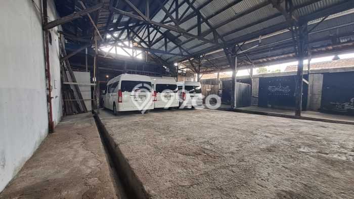 Unit Gudang Dijual di Bandung LT 1430m2 & LB 1000m2 Unit Gudang Dijual di Bandung LT 1430m2 & LB 1000m2