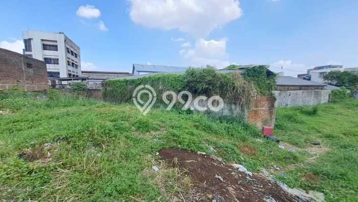 Tanah Area Strategis di Soekarno Hatta, Luas 687m², Cocok untuk Investasi Tanah Area Strategis di Soekarno Hatta, Luas 687m², Cocok untuk Investasi