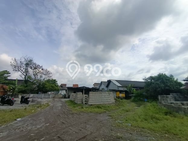 Tanah Dijual Lokasi Strategis di Bandung dengan Luas 3700m2 Tanah Dijual Lokasi Strategis di Bandung dengan Luas 3700m2