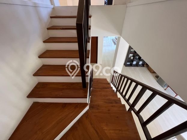 Dijual Rumah Mewah Elegan Dengan View Cantik di Jimbaran, Badung Dijual Rumah Mewah Elegan Dengan View Cantik di Jimbaran, Badung