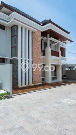 Ready to Use! Luxury House LT 210m2 Desain Modern di Sanur Ready to Use! Luxury House LT 210m2 Desain Modern di Sanur