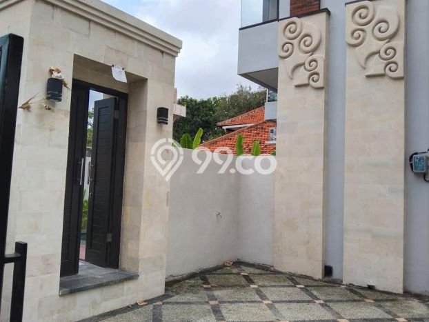 Jual Rumah Luas Elegan Dengan View Cantik di Renon, Denpasar Jual Rumah Luas Elegan Dengan View Cantik di Renon, Denpasar