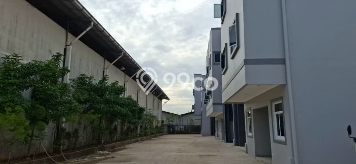 Disewakan Gudang di Pusat Kota Jakarta Utara Ramai Strategis Disewakan Gudang di Pusat Kota Jakarta Utara Ramai Strategis