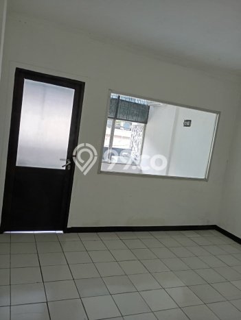 Disewakan Ruko komersial di Menteng luas bangunan 219m2 Disewakan Ruko komersial di Menteng luas bangunan 219m2