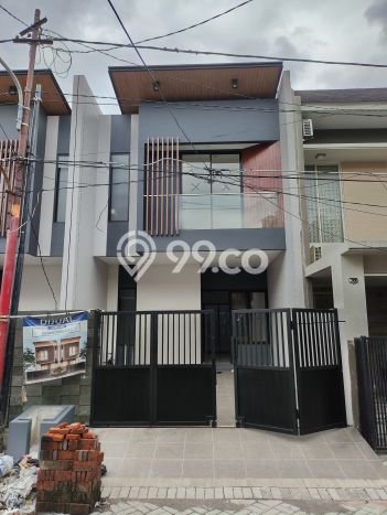 Rumah Modern 3 KT di Mulyosari Surabaya Unfurnished Rumah Modern 3 KT di Mulyosari Surabaya Unfurnished