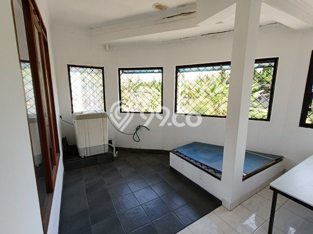 Rumah Modern 4 KT di Ciwaruga Bandung Full Furnished Rumah Modern 4 KT di Ciwaruga Bandung Full Furnished