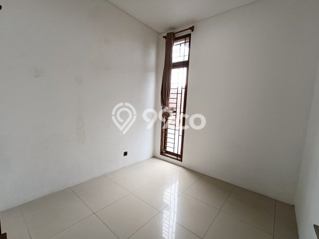 Sewa Rumah Harga Terjangkau di Setra Murni Bandung Punya 4 Kamar Tidur Sewa Rumah Harga Terjangkau di Setra Murni Bandung Punya 4 Kamar Tidur