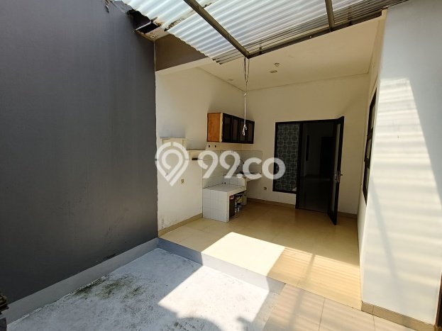 Disewakan! Rumah 2 Kamar Tidur &
1 Kamar Mandi di Kopo, Bandung Disewakan! Rumah 2 Kamar Tidur &
1 Kamar Mandi di Kopo, Bandung